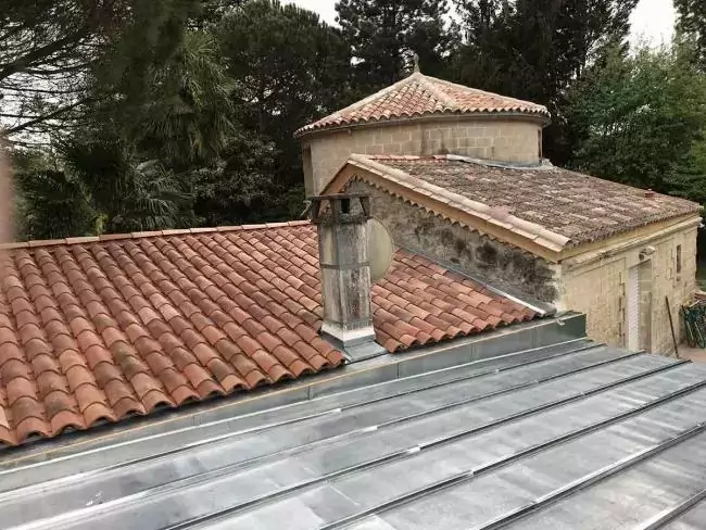 Chantier de couverture à Paris